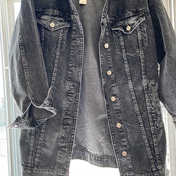 American Eagle black denim jacket, size medium. - Picture 3 of 4